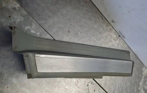 Mercedes-Benz S W140 Rear sill trim cover 1406800335