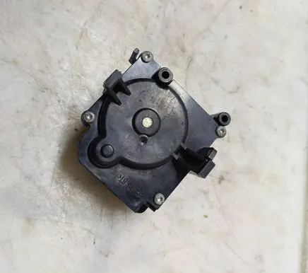 Volkswagen Golf III A/C air flow flap actuator/motor 1H1907511 6NN00709400