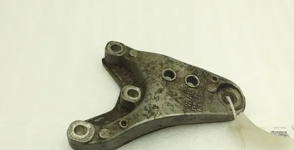 Volkswagen Polo V 6R Engine mounting bracket 6Q0199185AB