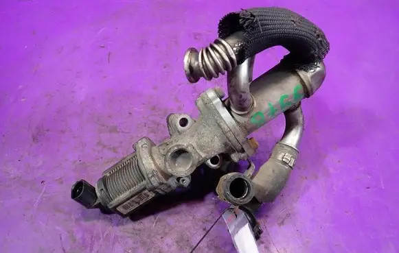 Opel Corsa D EGR valve 