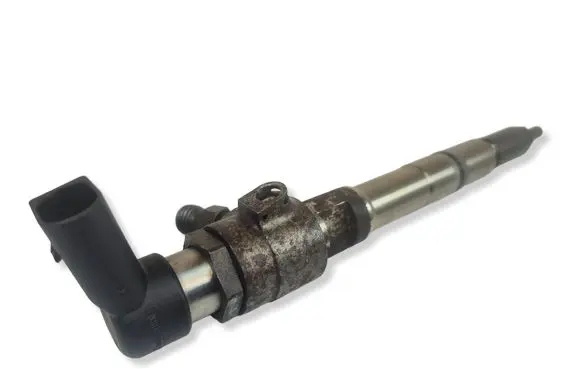 Volkswagen Golf VI Fuel injector 03L130277B