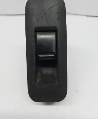 Nissan Primera Electric window control switch 25411AV600