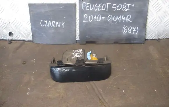 Peugeot 508 Car ashtray 