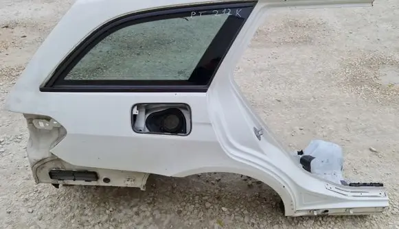 Mercedes-Benz E W212 Rear quarter panel 