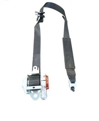 Rear seatbelt