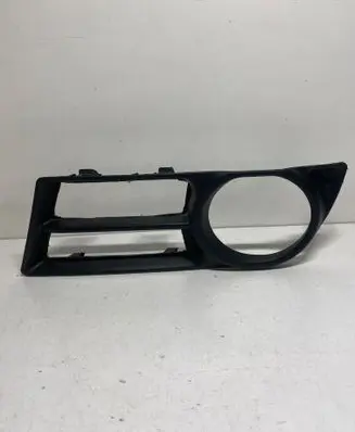Front bumper lower grill