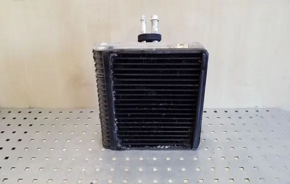 Audi Q7 4L Air conditioning (A/C) radiator (interior) 7L0820102N