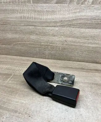 BMW 7 E65 E66 Middle seatbelt (rear) 7018249 33018325