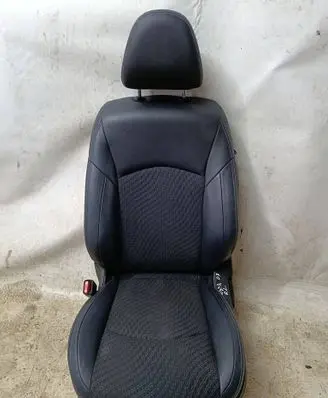 Nissan Note (E12) Front driver seat 
