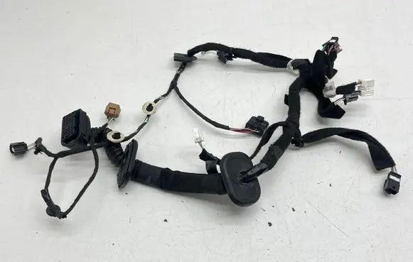 Renault Captur Front door wiring loom 241243403R