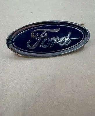 Ford Focus Manufacturers badge/model letters F1EB402A16AB