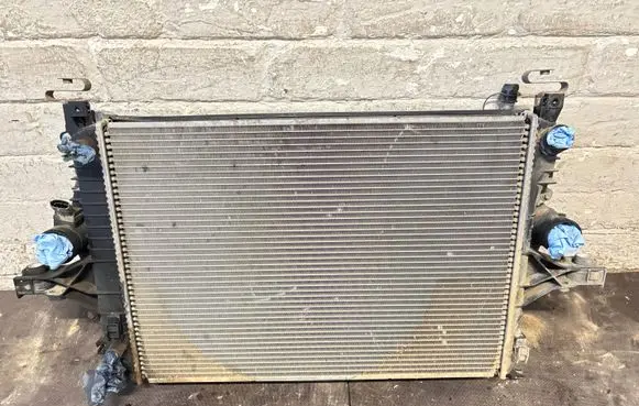 Volvo V70 Coolant radiator 988233C 30681491