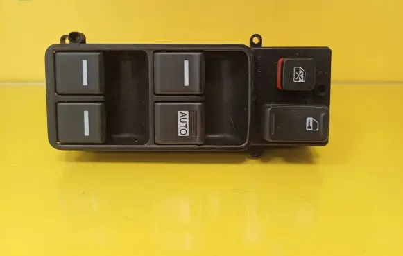 Honda Accord Electric window control switch C8HHH2EMF90 35750SEFE0