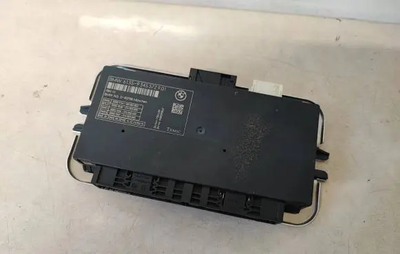 BMW 7 F01 F02 F03 F04 Light module LCM 9345372