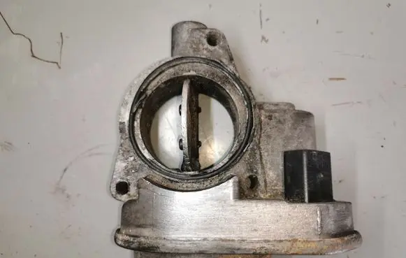 Audi A8 S8 D3 4E Throttle valve