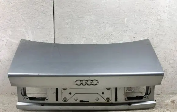Audi A6 S6 C4 4A Tailgate/trunk/boot lid