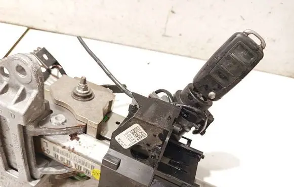 Volkswagen Golf V Ignition lock 1k0953503e