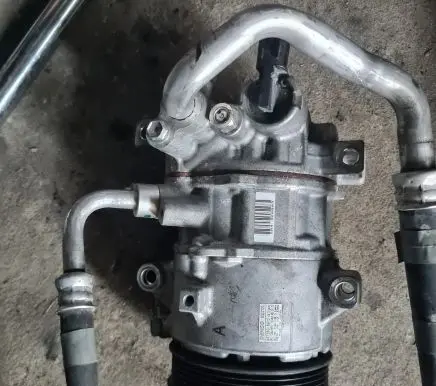 Toyota Prius (XW30) Air conditioning (A/C) compressor (pump) 4472808912 6SES12C 04T01442