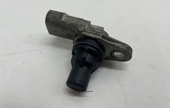Opel Zafira B Camshaft position sensor 55216241
