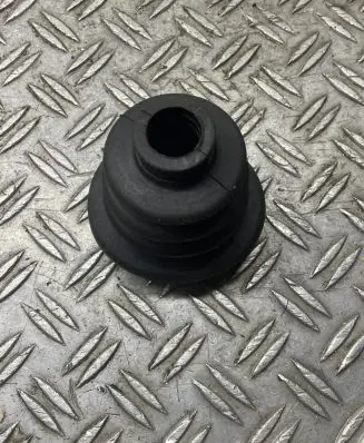 Ford Escort Driveshaft inner CV joint boot 
