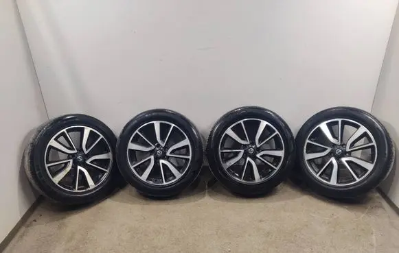 Nissan X-Trail T32 R19 alloy rim 4CB3AMB95