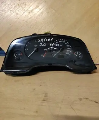 Opel Zafira A Speedometer (instrument cluster) 09228757 10741761 351184000