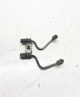 Fuel injector supply line/pipe