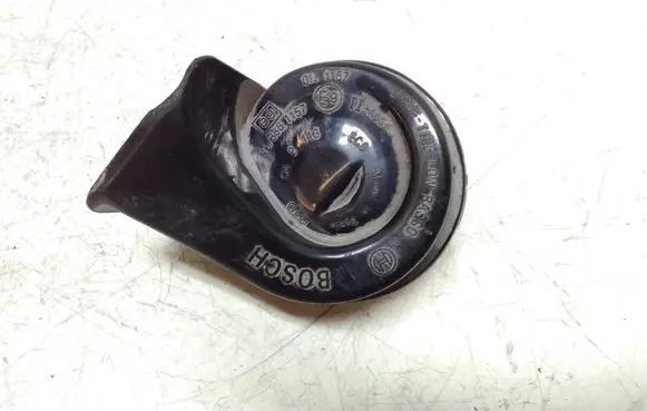Volkswagen PASSAT B5.5 Horn signal