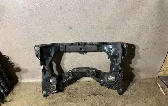 Mercedes-Benz SL R230 Front subframe A2306280157