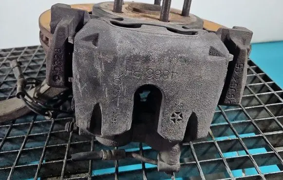 Front brake caliper