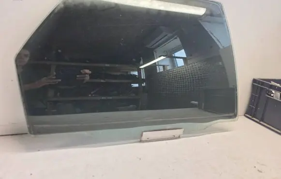 Volvo S80 Rear door window glass 1234