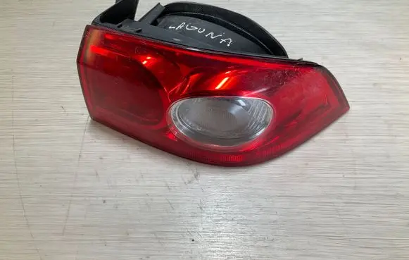 Renault Laguna III Rear/tail lights