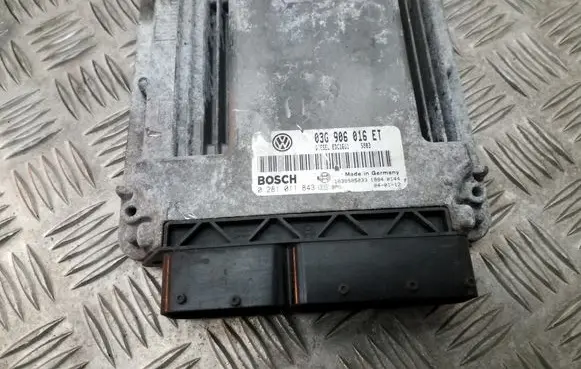 Volkswagen PASSAT B6 Engine control unit/module ECU 03G906016ET EDC16U1