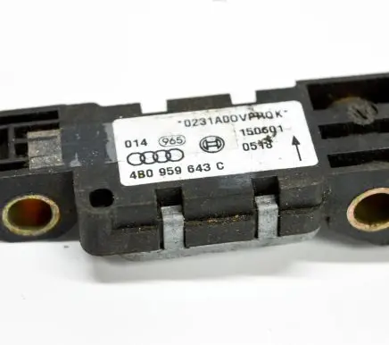 Audi A6 S6 C6 4F Airbag deployment crash/impact sensor 4B0959643C