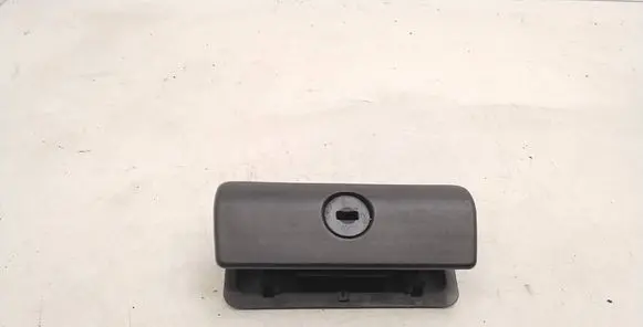 BMW 3 E46 Glove box handle