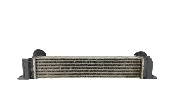 BMW 3 E90 E91 Intercooler radiator 7524916 3083796