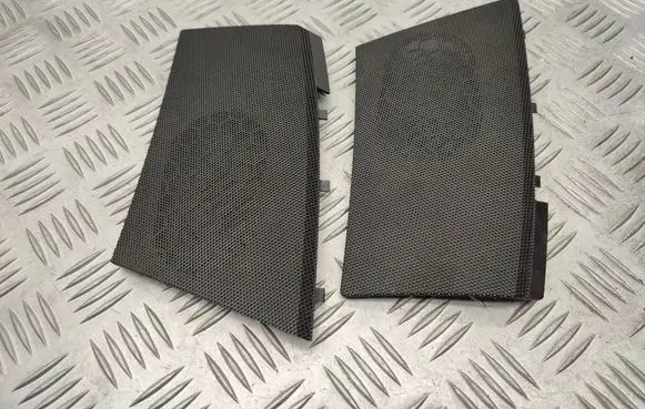 Volkswagen Transporter - Caravelle T5 Side speaker trim/cover 7H0857227 7H0857228