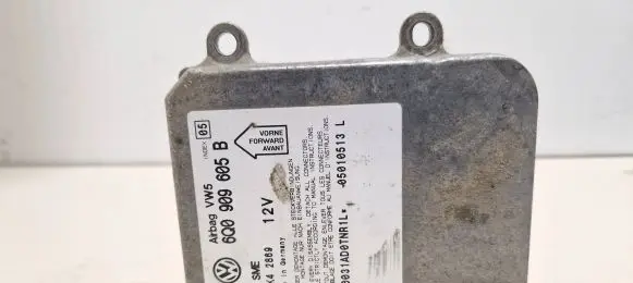 Volkswagen PASSAT B5.5 Airbag control unit/module 6Q0909605B 05010513L 5WK42869