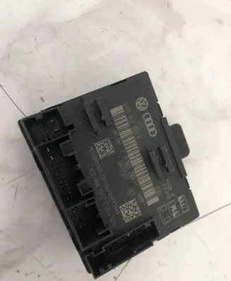 Audi A5 Sportback 8TA Door control unit/module 8T0959793H