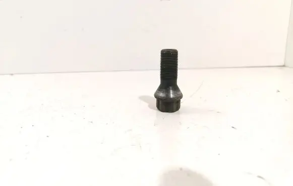 BMW 5 GT F07 Nuts/bolts 