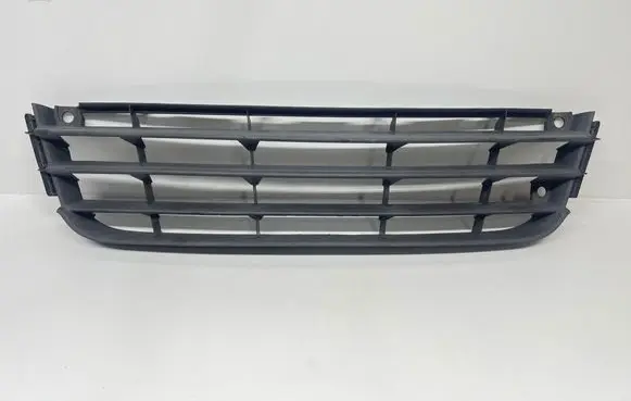 Volkswagen Touran I Front bumper lower grill 1T0853677