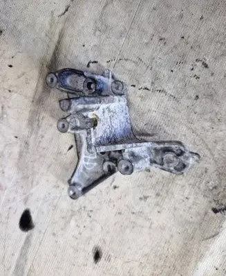 Ford Galaxy EGR valve cooler bracket 