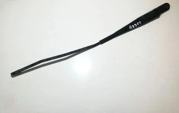 Peugeot 406 Front wiper blade arm 