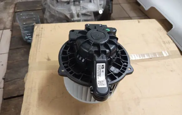 Hyundai Ioniq Heater fan/blower 0212S0032R A5242171109