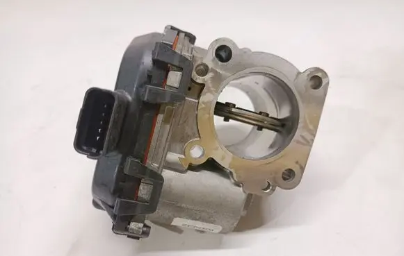 Peugeot 3008 II Throttle valve 1869492 9807238580 VV29039645