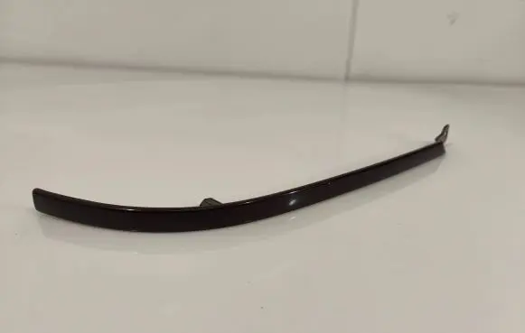 Under headlight/headlamp trim