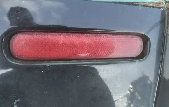 Rear tail light reflector