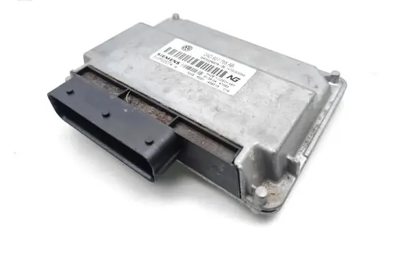 Volkswagen Touareg I Engine control unit/module 0AD927755AB 5WP22074