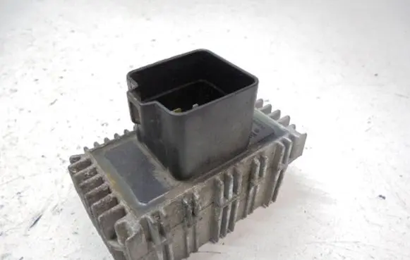 Opel Astra G Glow plug pre-heat relay 09132691