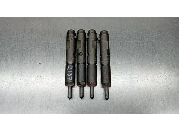 Opel Zafira A Fuel injectors set 24443598